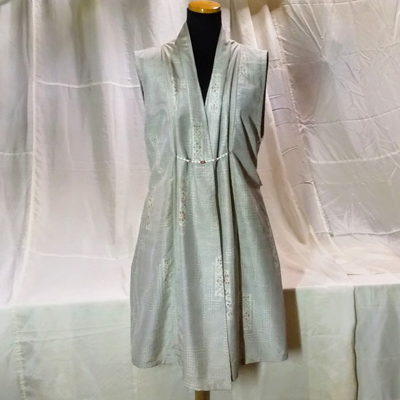 正絹  ロングベスト　着物リメイク 3枚目の画像