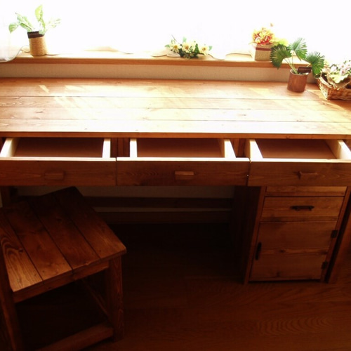 無垢デスク*学習机*ミシン台＊引き出し3杯【w1200】♪ 机・デスク