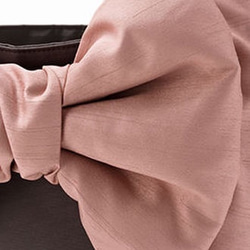 【A4対応】 リボン付き上質ナイロントートバッグ（ブラウン×ピンク） 4枚目の画像