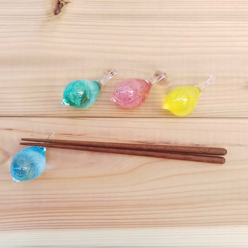 【新品✨】ガラス工房るん 虹の箸置き 3個セット 丹波篠山 ガラスの小鳥の箸置き 箸・箸置き ガラス工房やまむら 通販