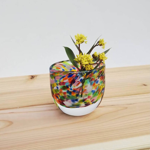 カラフルな楕円の花瓶 一輪挿し・花瓶・花器 ガラス工房やまむら 通販
