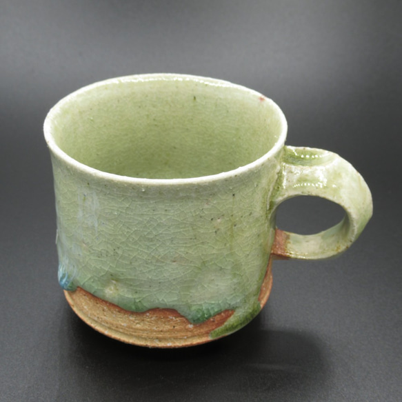 灰釉マグカップ(新作）創作陶器1型 2枚目の画像
