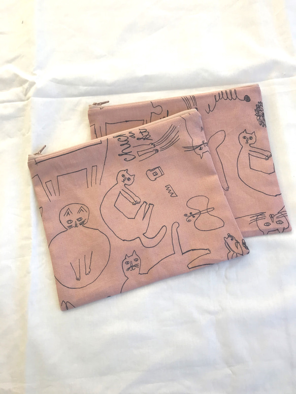 NEW‼︎》ポーチ(トラネコボンボン) ポーチ chiii-n 通販 9494925