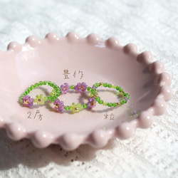 ビーズリング ✧ 葡萄(ぶどう) ✧ 小さなお花のぷちリング (選べるセット 指輪) 5枚目の画像
