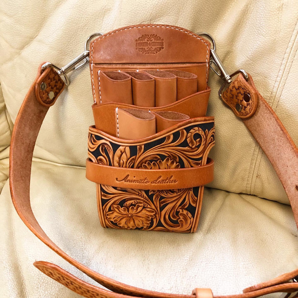 レア✨funny シザーケース　カービングレザー　牛革 レア✨funny シザーケース カービングレザー 牛革