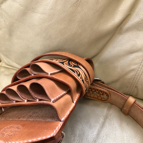 レア✨funny シザーケース　カービングレザー　牛革 レア✨funny シザーケース カービングレザー 牛革