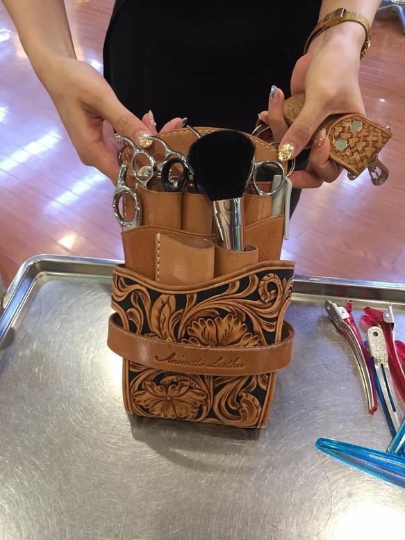 シザーケース レザーカービング カービングシザーケース 6丁刺し ^^ また