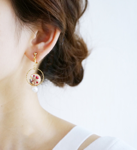 [2 件套♡] Kasumi 草 &amp; 金箔珍珠耳環/穿耳套 第5張的照片