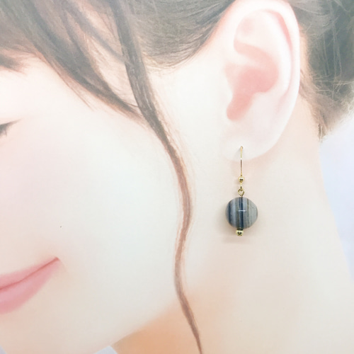 天然石☆ホワイトアイアゲートのピアス14kgf 天然石♡レア♡ホワイトアイアゲートのピアス14kgf - メルカリ