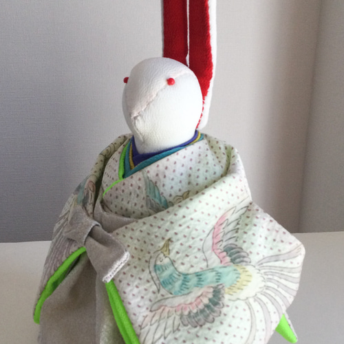 うさぎのお雛様(大) 1 座布団(赤)付き ちりめん ひな人形・雛飾り