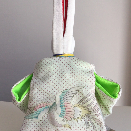 ちりめん うさぎのお雛様(大) 【１】座布団(赤)付き うさぎのお雛様(大) 1 座布団(赤)付き ちりめん ひな人形・雛