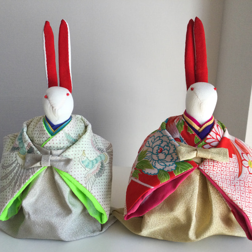 うさぎのお雛様(大) 1 座布団(赤)付き ちりめん ひな人形・雛飾り