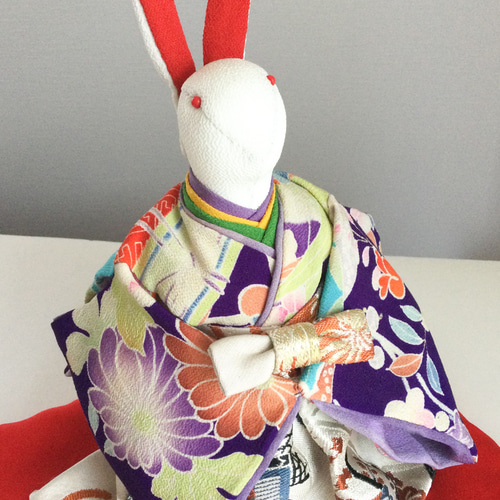 うさぎのお雛様(大) 3 座布団(赤)付き ちりめん ひな人形・雛飾り