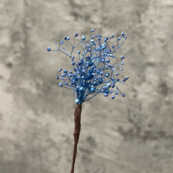 かすみ草/ブルー  髪飾り(プリザーブドフラワー) 2枚目の画像