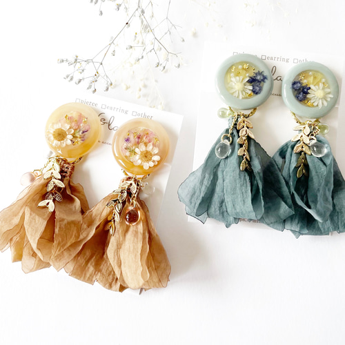 2way＊ドライフラワーレジン×シフォンタッセルのピアス/イヤリング 