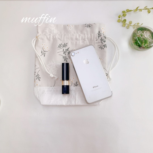 ✿︎レースフラワー柄の巾着袋✿︎ 巾着袋 Muffin 通販 12357022