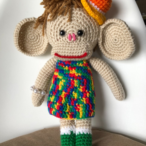 猿の編みぐるみ (オレンジ帽子のリンジーちゃん） Prod.1 あみぐるみ