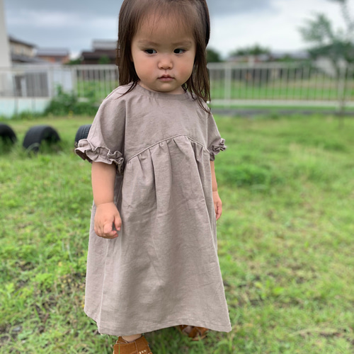 送料無料 お袖フリフリヨークワンピ モカ 120サイズ 子供服 nine.j.y.k 