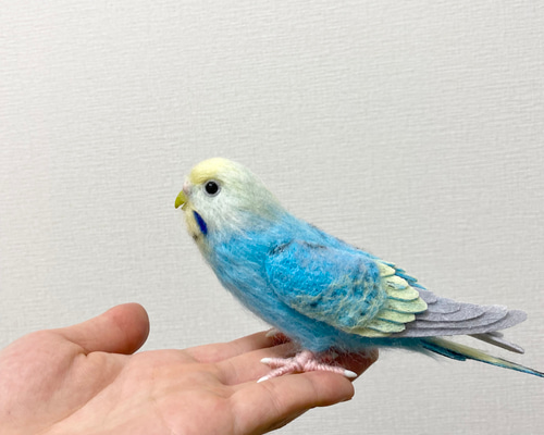 羊毛フェルトのセキセイインコ パステルカラー レインボー