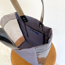 帆布＆PVC素材を使用したシンプルなミニマルトートバッグ 3枚目の画像