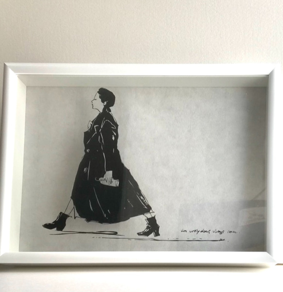 【有框（白色或黑色）】Kirie 古典時尚女士 第1張的照片
