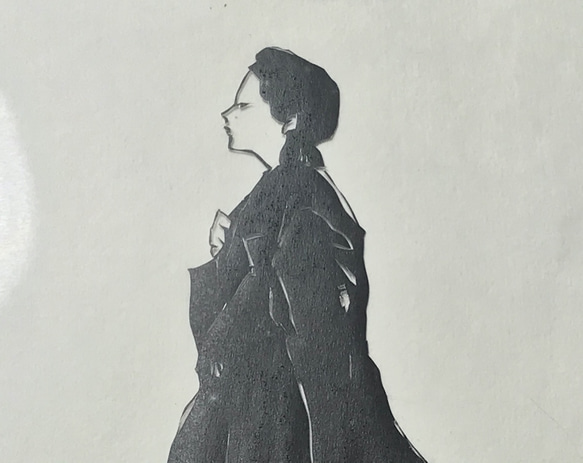 【有框（白色或黑色）】Kirie 古典時尚女士 第3張的照片