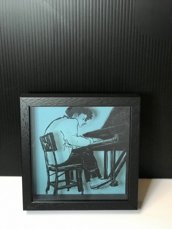 僅原創剪紙&lt;鋼琴家&gt;黑白或彩色/15平方尺寸 第5張的照片