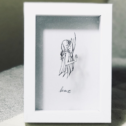 切り絵 背景選択可 ハガキサイズ「窓辺の女性」女性 インテリア