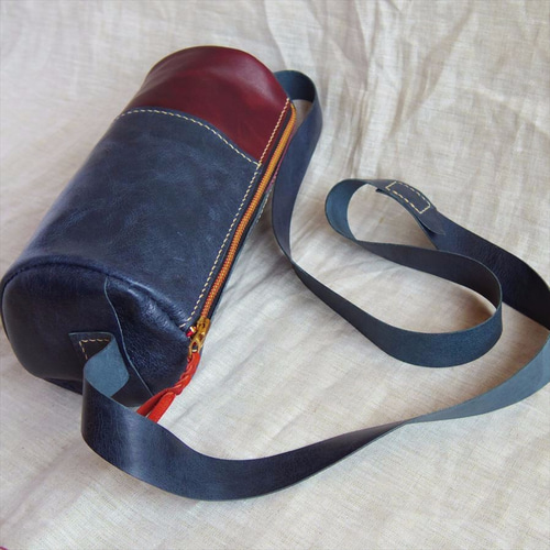 はなびとまつおかいくこ様オーダー品】筒型ショルダーバッグの 