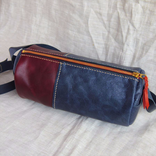 はなびとまつおかいくこ様オーダー品】筒型ショルダーバッグの 