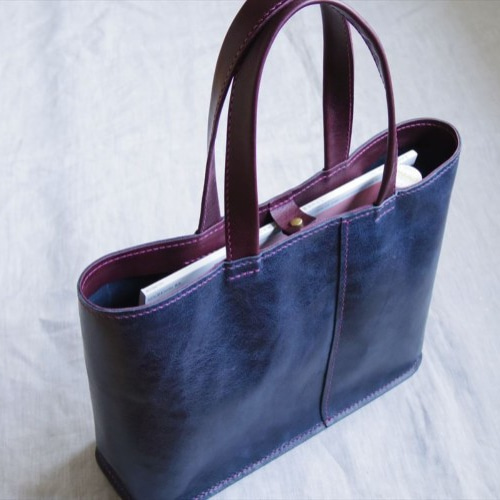 受注生産】ラクダ革の横型バケツトートバッグ バケツバッグ 9nui 通販