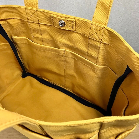「箱型托特包」中型尺寸 「芥黃」帆布托特包 和泉木綿帆布【接單製作】 第6張的照片