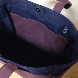 “盒子手提袋”通勤手提包“海軍×小豆”帆布手提袋帆布倉敷市第8號 第5張的照片