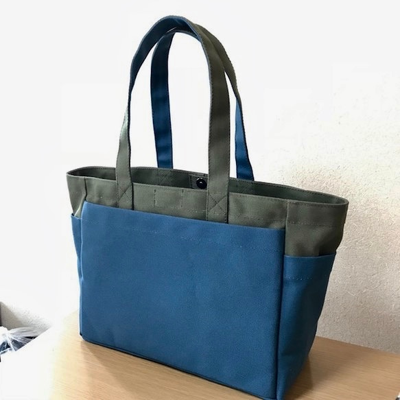 【訂購生產】“Box Tote”通勤手提包“Olive x Mineral Blue”帆布手提包Kurashiki Canvas 第2張的照片