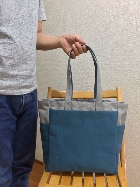 “Box Tote”大號“灰色x礦物藍”帆布手提包Kurashiki Canvas No. 8 [按訂單生產] 第3張的照片