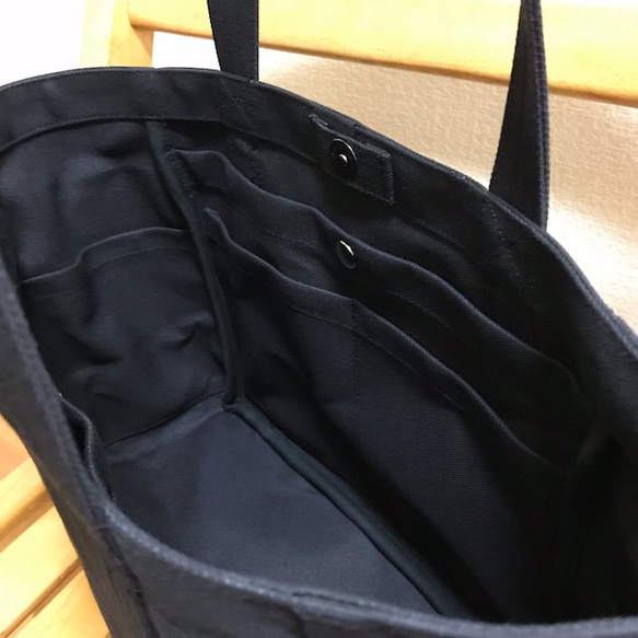 “ Pocket Tote”中號“ Black”帆布手提袋倉敷8號帆布[定做] 第6張的照片