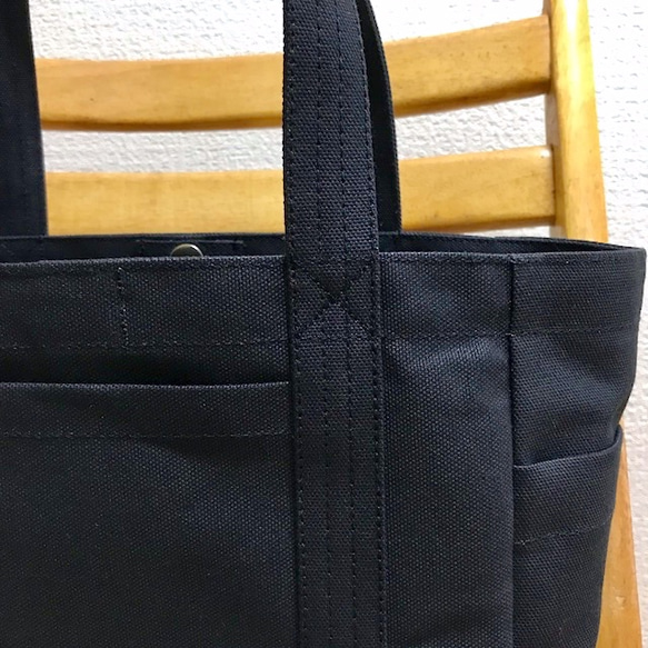 “ Pocket Tote”中號“ Black”帆布手提袋倉敷8號帆布[定做] 第9張的照片