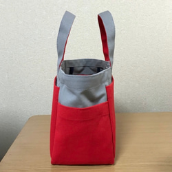 “Box Tote”水平尺寸“Grey x Red”帆布手提包Kurashiki Canvas No. 8 [按訂單生產] 第3張的照片
