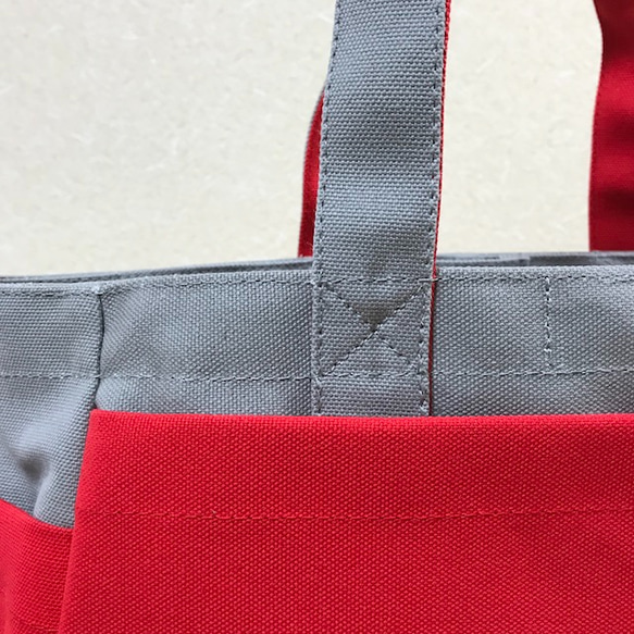 “Box Tote”水平尺寸“Grey x Red”帆布手提包Kurashiki Canvas No. 8 [按訂單生產] 第9張的照片