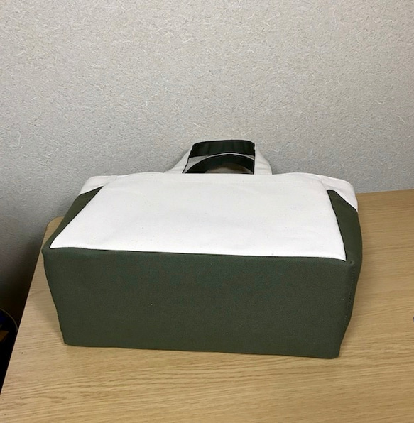 【訂購生產】“Box Tote”通勤手提包“Creating Ri Olive”帆布手提包Kurashiki Canvas No 第8張的照片