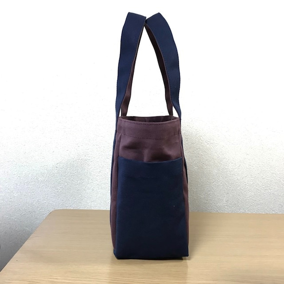 [訂單生產]“ Pocket Tote”中號“ Azuki x Navy”帆布手提袋倉敷帆布8 第3張的照片