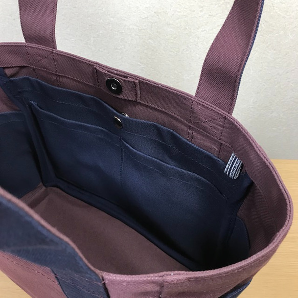 [訂單生產]“ Pocket Tote”中號“ Azuki x Navy”帆布手提袋倉敷帆布8 第6張的照片