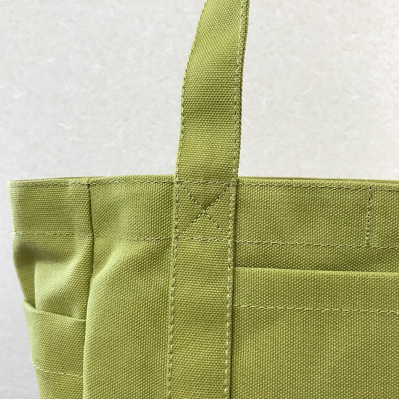 “ Pocket Tote”中號“ Hiwa Green”帆布手提袋倉敷8號帆布[定做] 第9張的照片