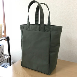 【訂購生產】“Box Tote”正面長款“Olive×HIWA GREEN”帆布手提包Kurashiki Canvas No. 第2張的照片