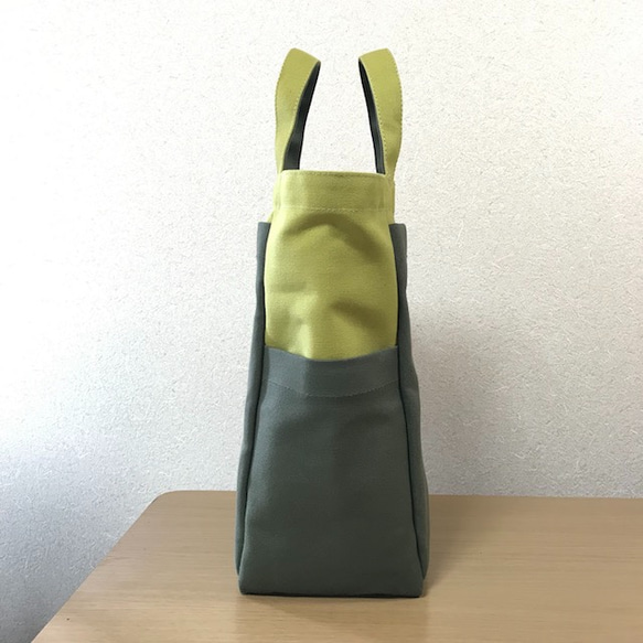 【訂購生產】“Box Tote”長款“HIWA GREEN×Olive”帆布手提包Kurashiki Canvas No. 8 第3張的照片