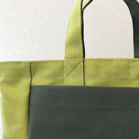 【訂購生產】“Box Tote”長款“HIWA GREEN×Olive”帆布手提包Kurashiki Canvas No. 8 第9張的照片