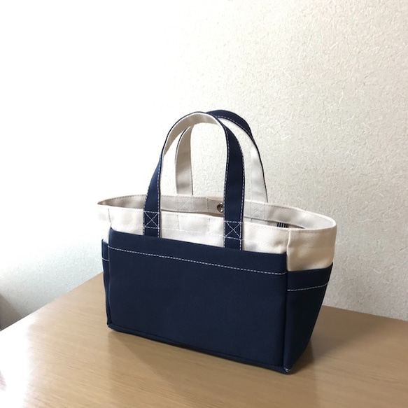 “ Box Tote”迷你尺寸“ Generation x Navy（藏青色）”帆布手提袋倉敷帆布8號[定做] 第2張的照片