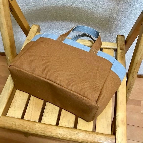 “盒子手提包”迷你尺寸“灰色×駱駝”倉敷帆布Izumi棉帆布[訂單生產] 第6張的照片