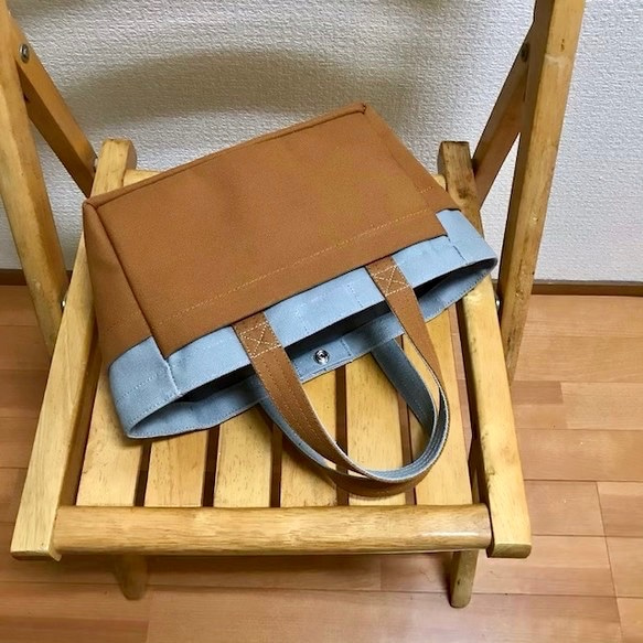 “盒子手提包”迷你尺寸“灰色×駱駝”倉敷帆布Izumi棉帆布[訂單生產] 第7張的照片