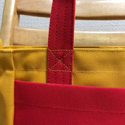 “燈箱手提包”中號“芥末 x 紅”倉敷帆布和泉棉帆布 [定做] 第8張的照片